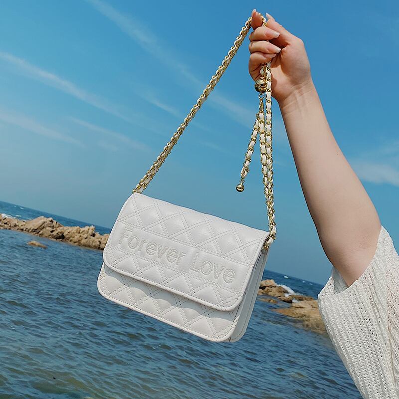 サマーチェーン ワンショルダーレッド 夏物 メッセンジャーバッグ Tiancai_Wing_Bag709218834