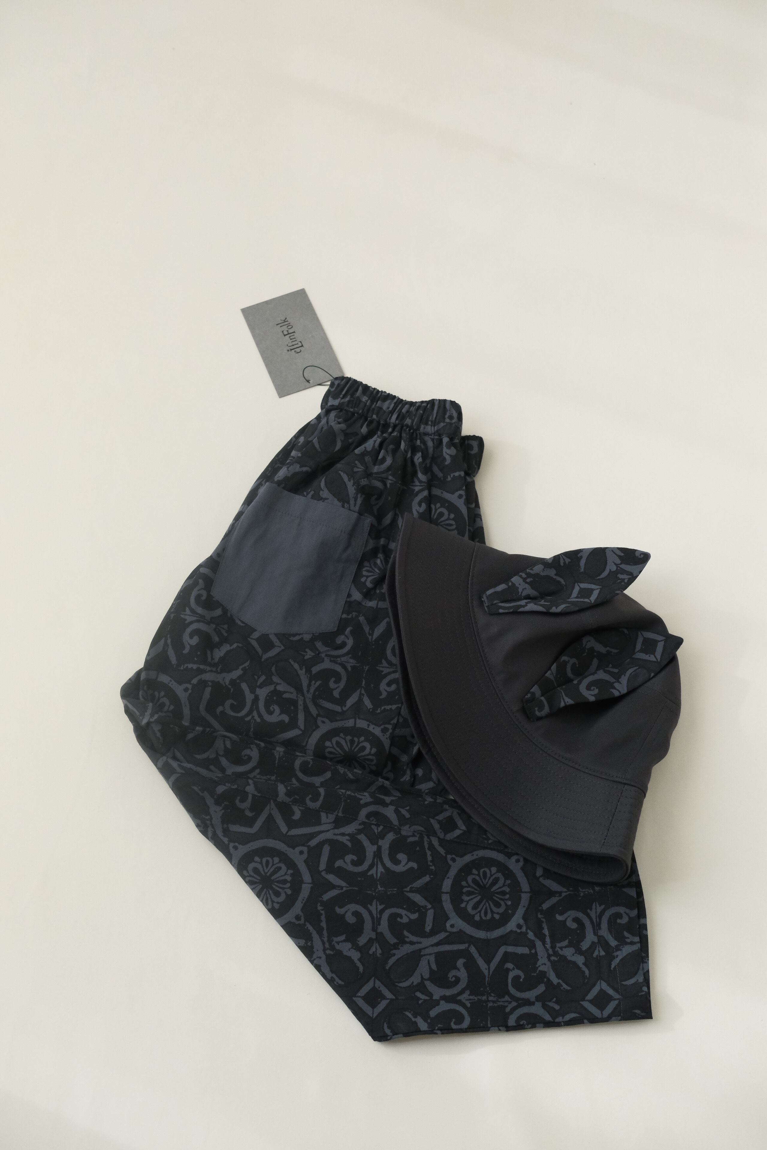 【即納/送料無料】AZULEJOS Pants / black