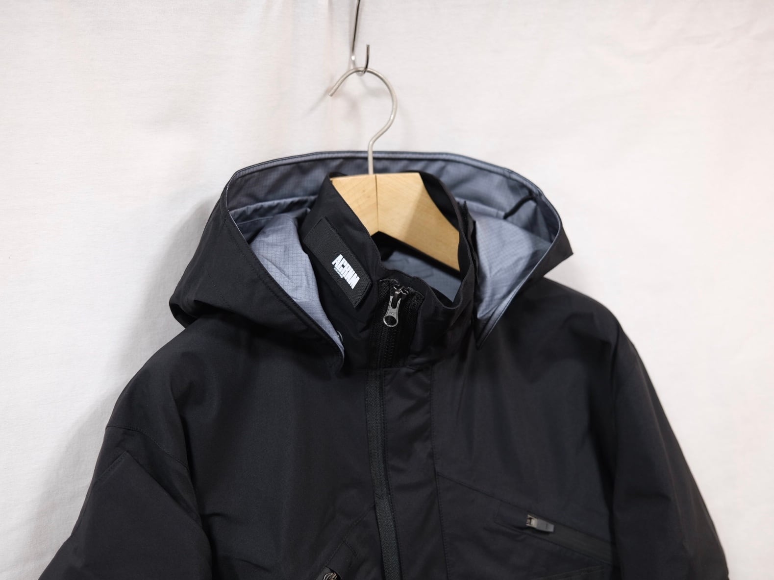 ACRONYM”J1WTS-GT BLACK” | Lapel online store