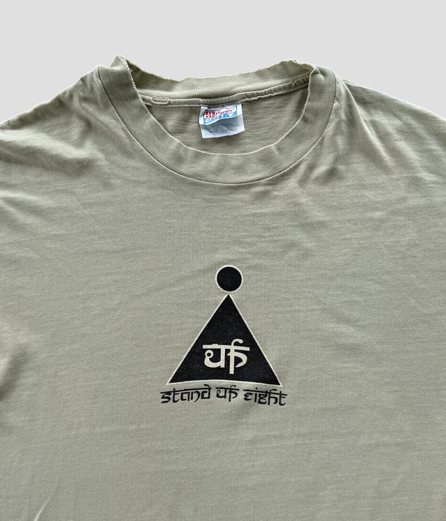 -Stand Up Eight- Vintage 00s L Print T-shirt