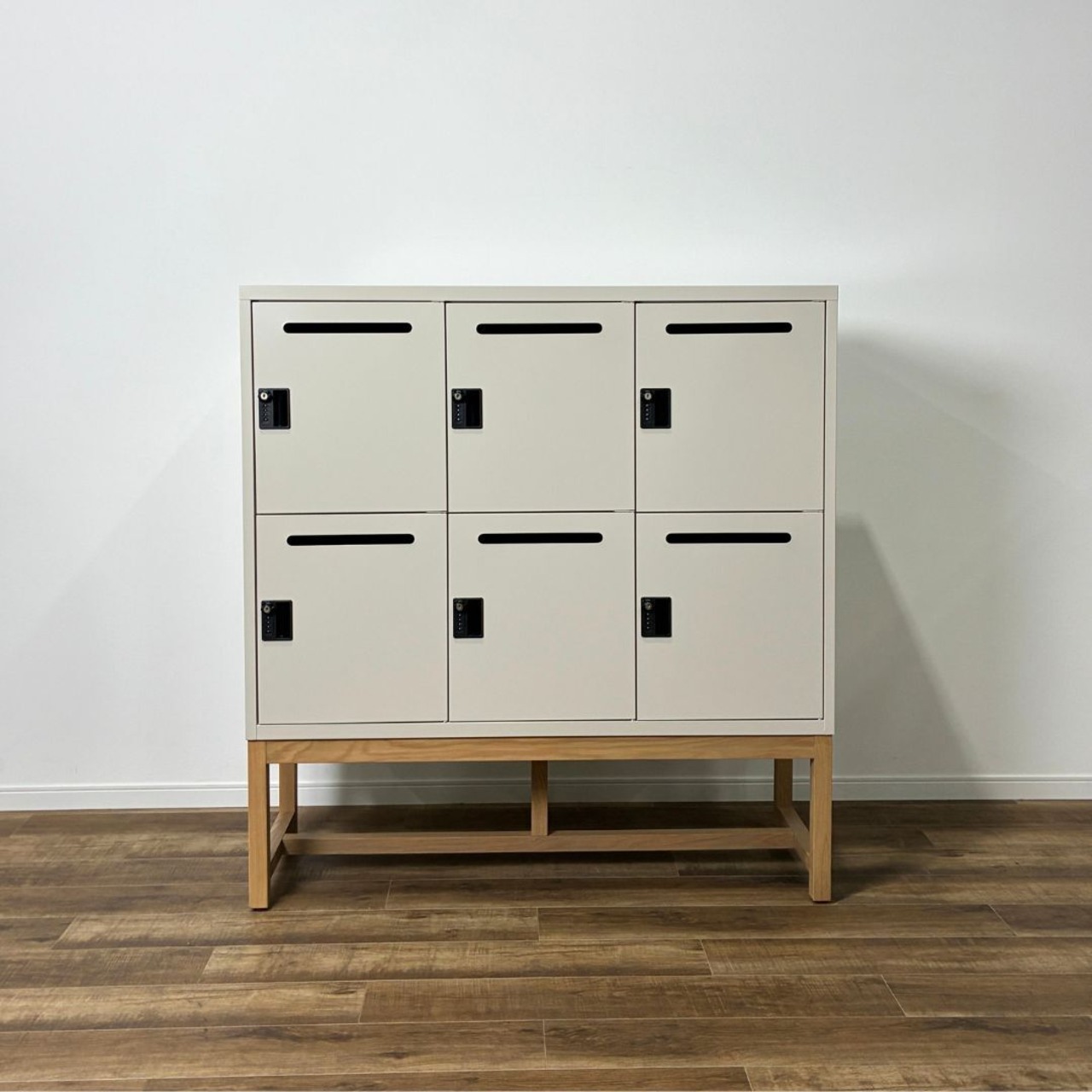 Work Plus FLEX-WIZ STORAGE DOOR グレージュ ワークプラス フレックスウィズ ストレージ ドア キャビネット ストレージ ロッカー ダイヤルロック 収納家具【中古】【400サイズ】