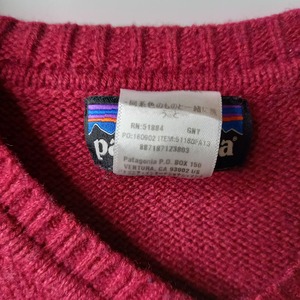 パタゴニア　ラムウール　Vネックセーター　ニット　レッド　ネイビー　M