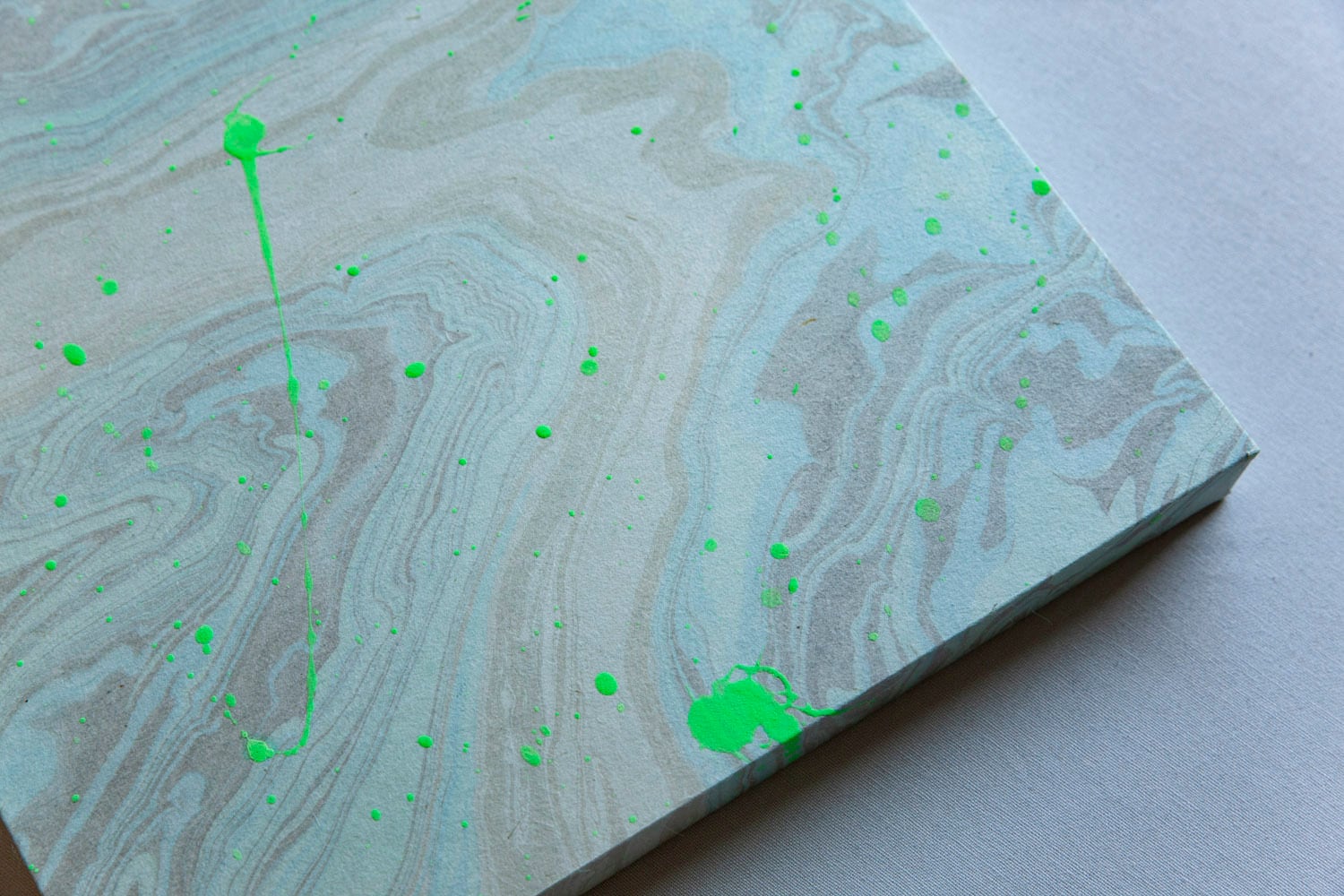 ATSK02S 和紙アートパネル 石州和紙 墨流し・蓄光塗料 | WACCA ONLINE SHOP