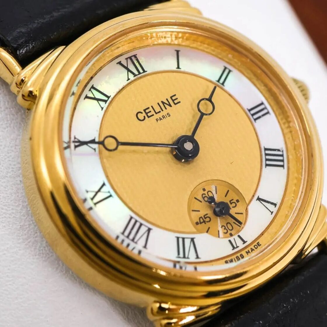 ◇現状品 CELINE 腕時計 シェル文字盤 レディース スモセコ d | Pay ID