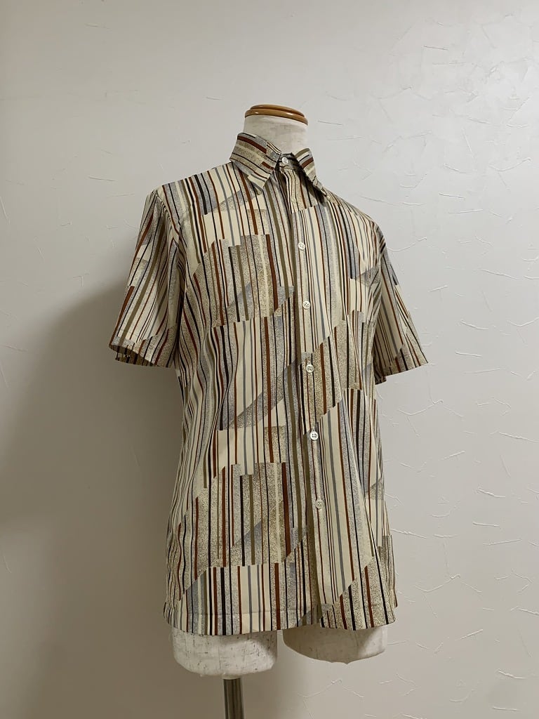1970's All Over Pattern Short Sleeve Shirt