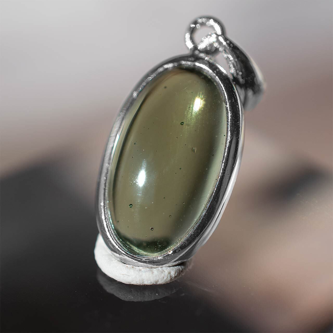 再お値下げ✨モルダバイト　ペンダントトップ 楽天市場】モルダバイト ペンダントトップ チェコ産 天然石