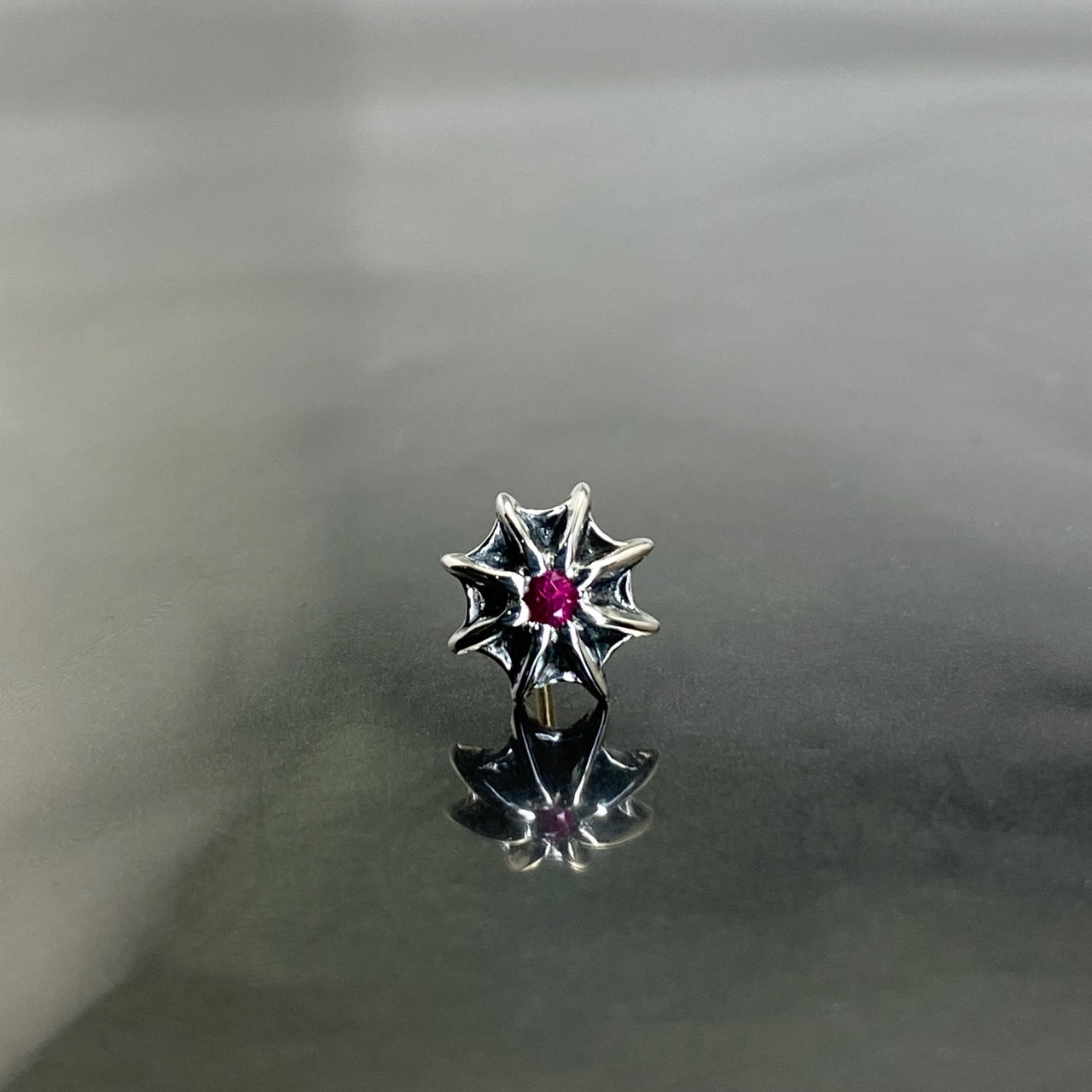 COSMIC STUD w/RUBY / コズミックスタッド・ルビー