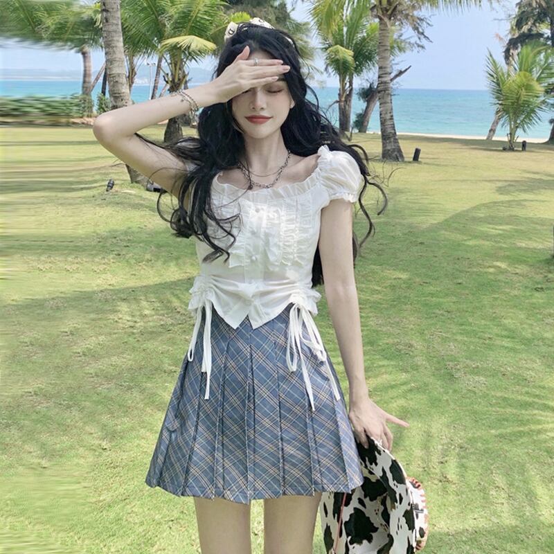 スリーブショートトップス レディースサマーギャザーホワイトシャツ 夏物 スクウェア 試着室31243282587