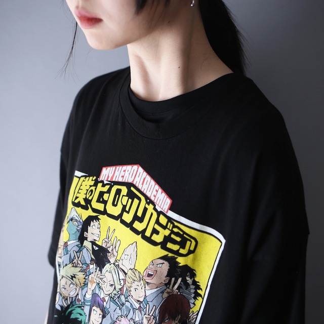 "僕のヒーローアカデミア" A-room member good box printed  XXL over silhouette h/s tee