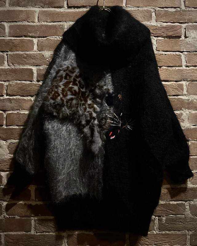 【Caka act3】80's Leopard Design Vintage Dolman Sleeve Mohair Knit