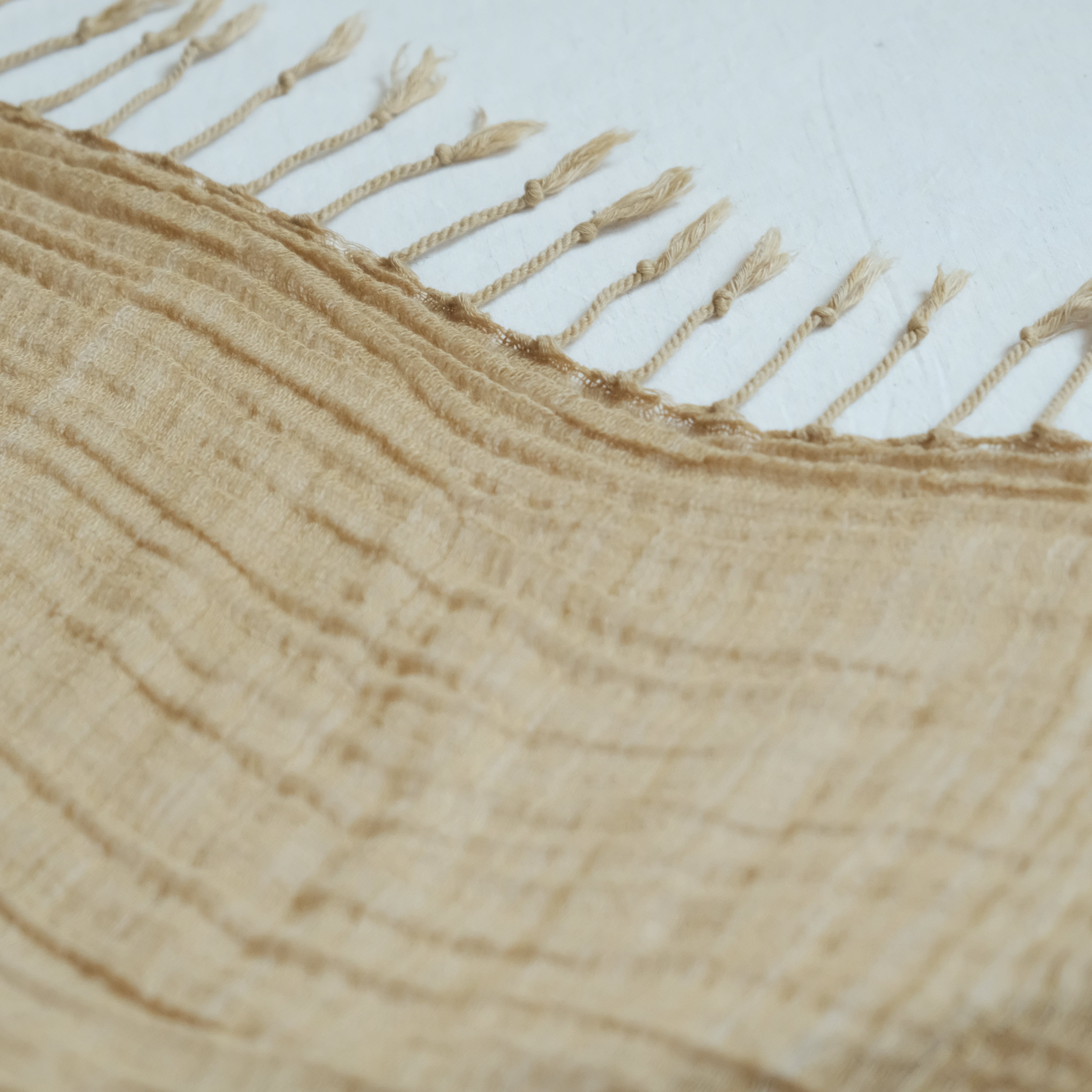 〈 楊梅染め 〉ふわふわのストール