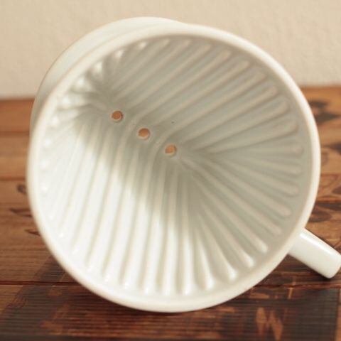 13ヴィンテージ メリタ陶器の3つ穴コーヒードリッパー101 | .usagi