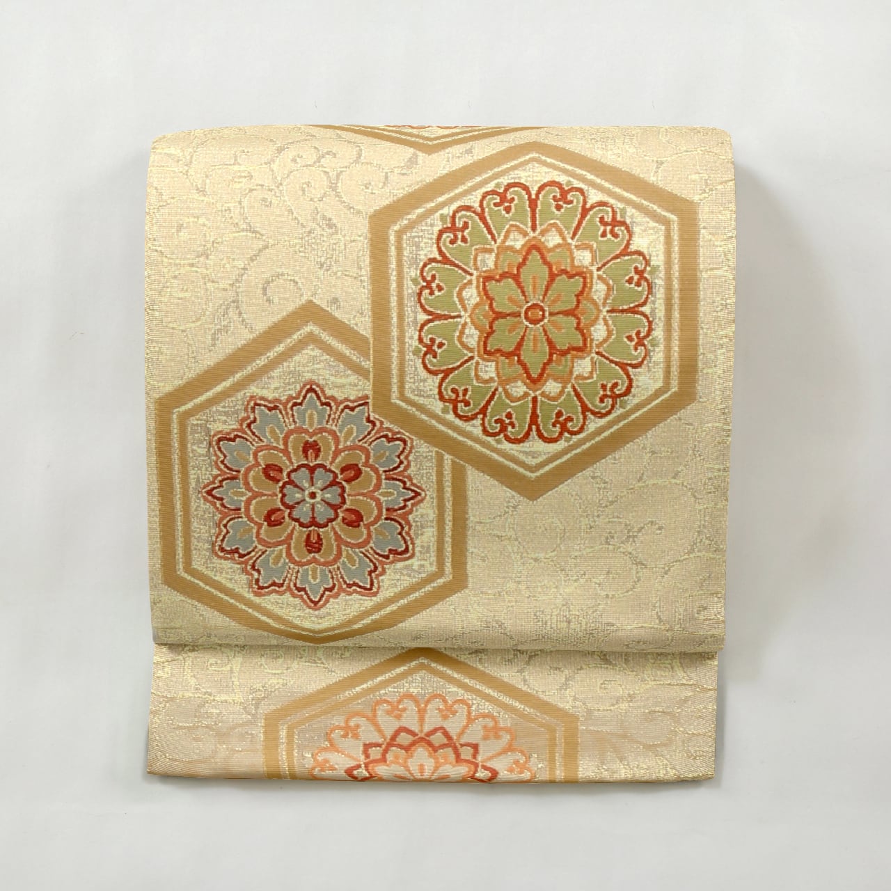 袋帯 亀甲華文（きっこうかもん）9312 | 川島織物リユースプロジェクト  