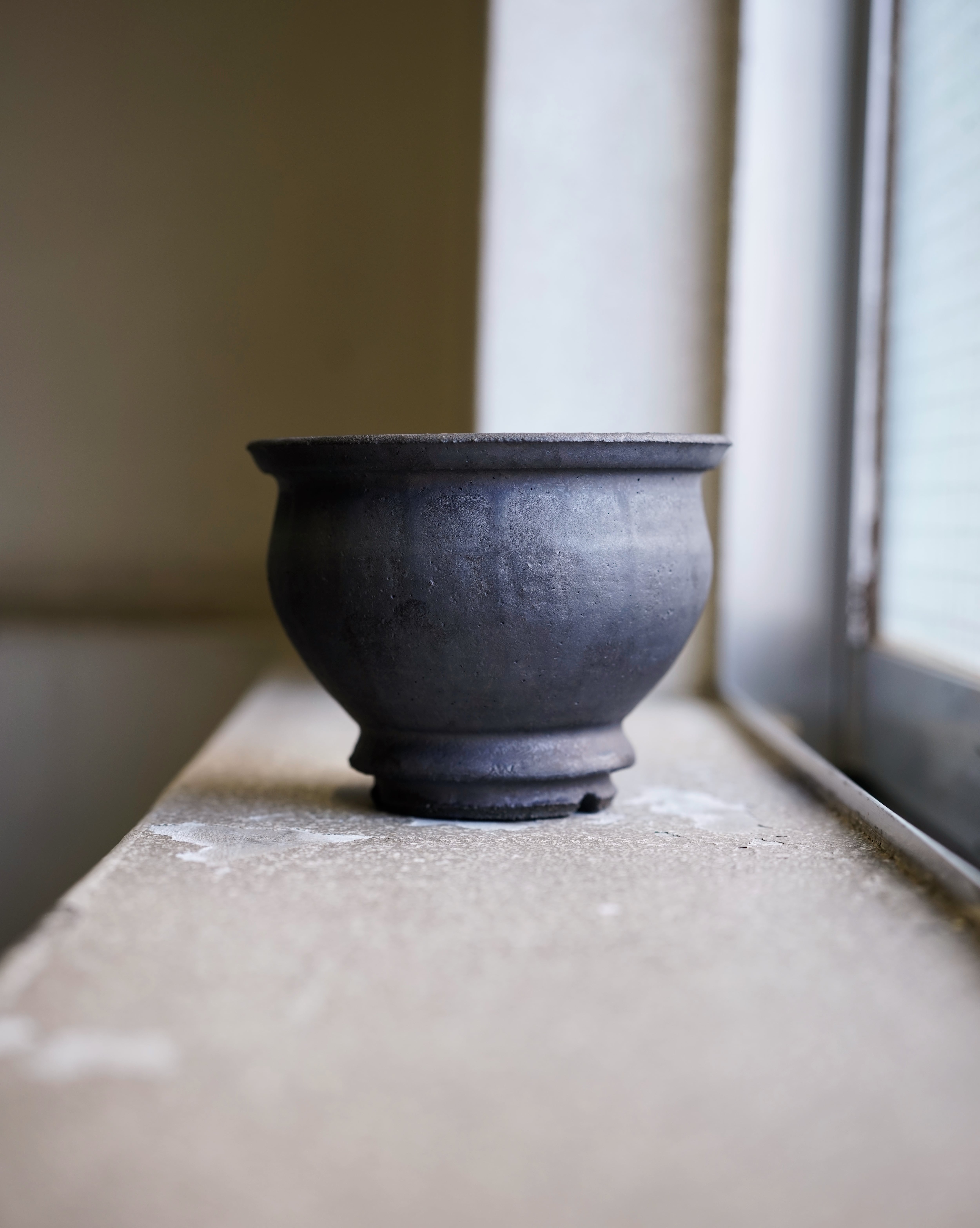 dairoku pot 炭化岩鉢 dairoku | hitsujitoyagi