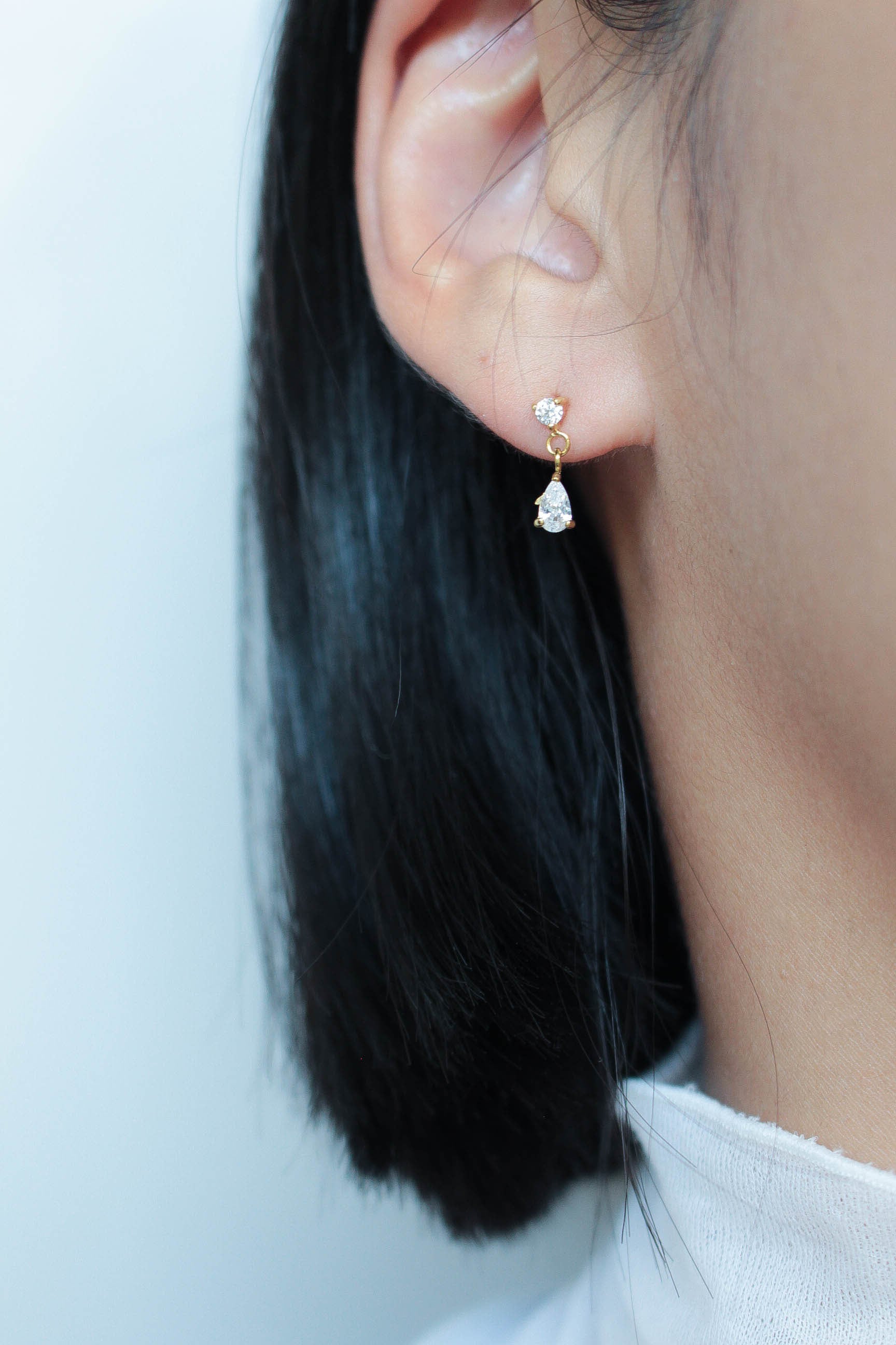 Drop Sway Zircon Pierce | ebine(エビネ)|金属アレルギー対応アクセサリー