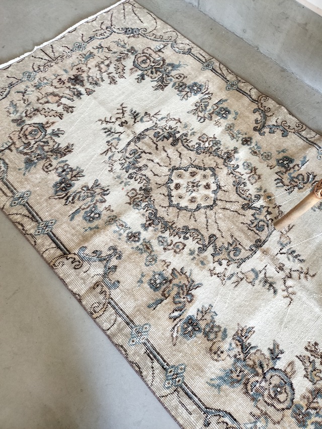 Turkish rug 205×115cm No.493