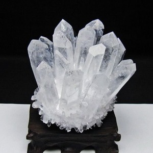水晶 クラスター 水晶 原石 台座付属 一点物 182-8627