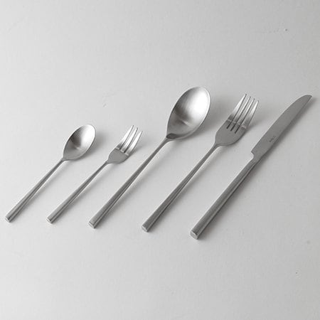 Sola（ソーラ）テーブルナイフ | VIVAHDE