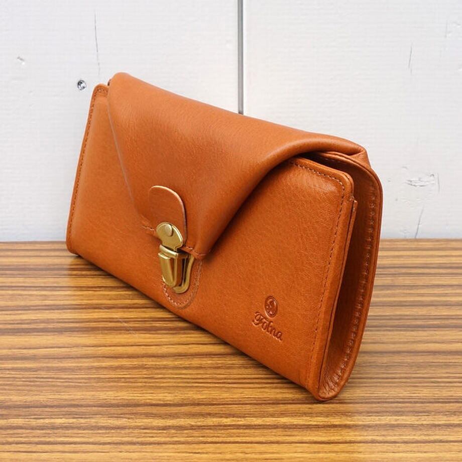 フォルナ】【日本製】牛革製、カブセ差し込み金具付き ギャルソン