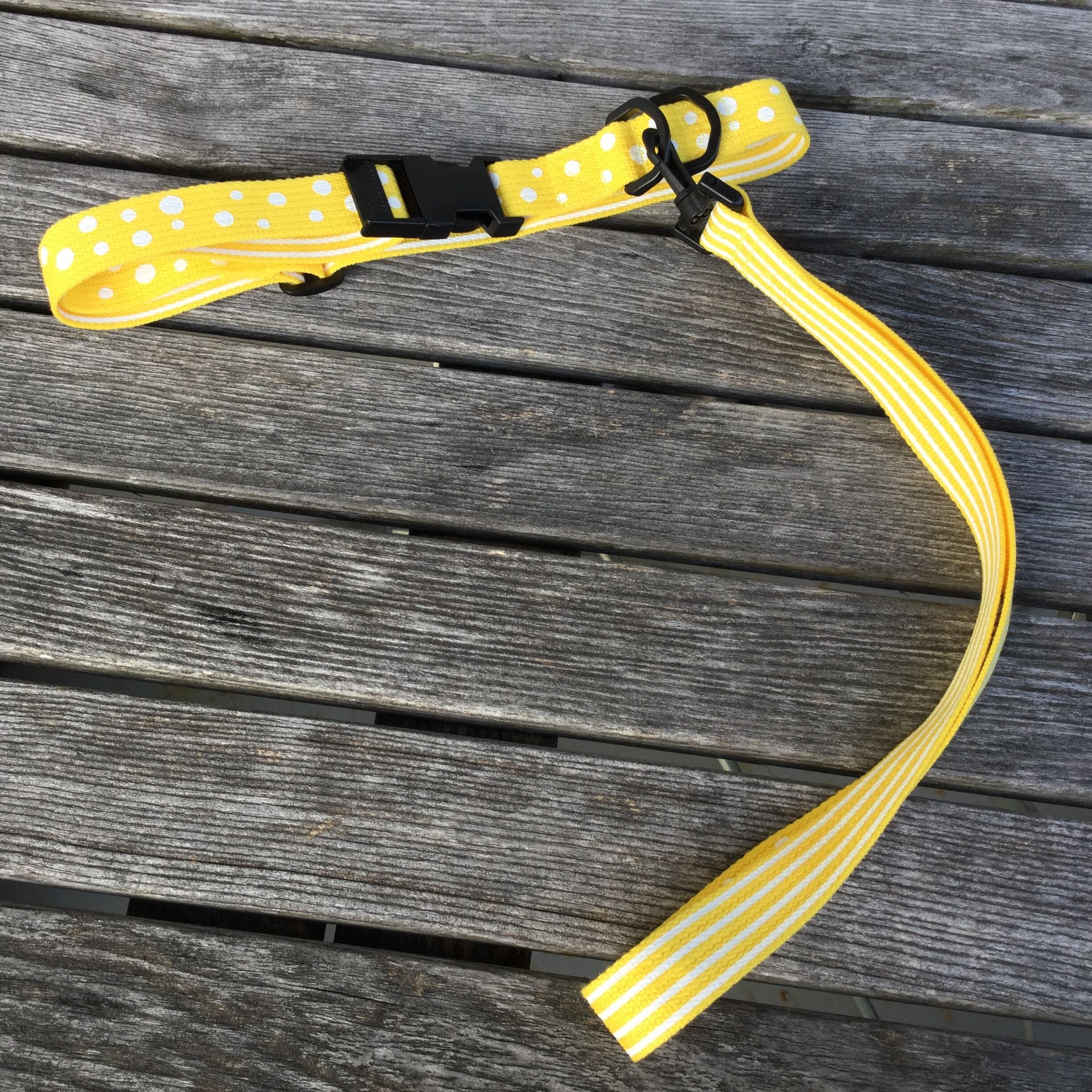 首輪とショートリード イエロー水玉