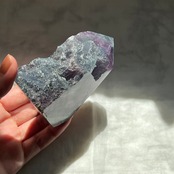 人気のブルーフローライト2*フリーフォーム*ちょっと変わったタワー*天然石インテリア*パワーストーン*置き物