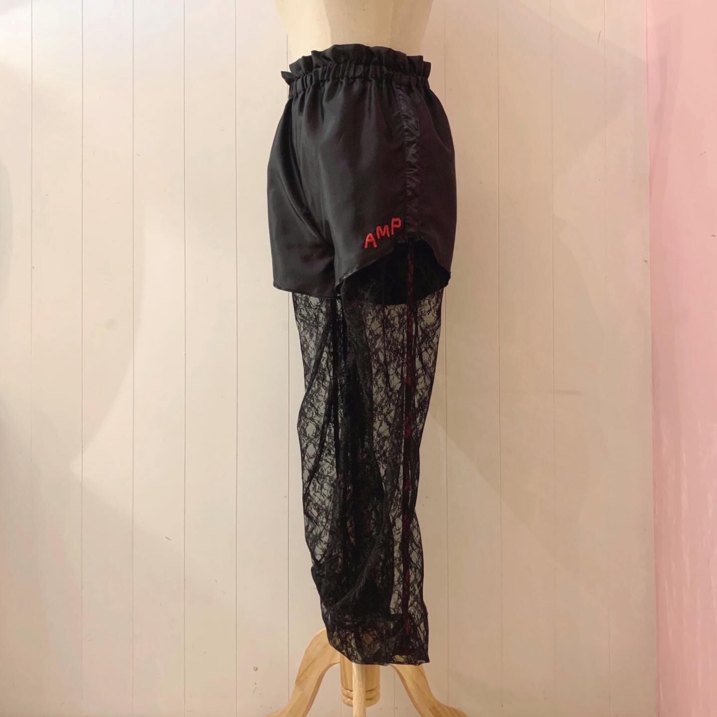 original : heads or tails brother pants BK/RD