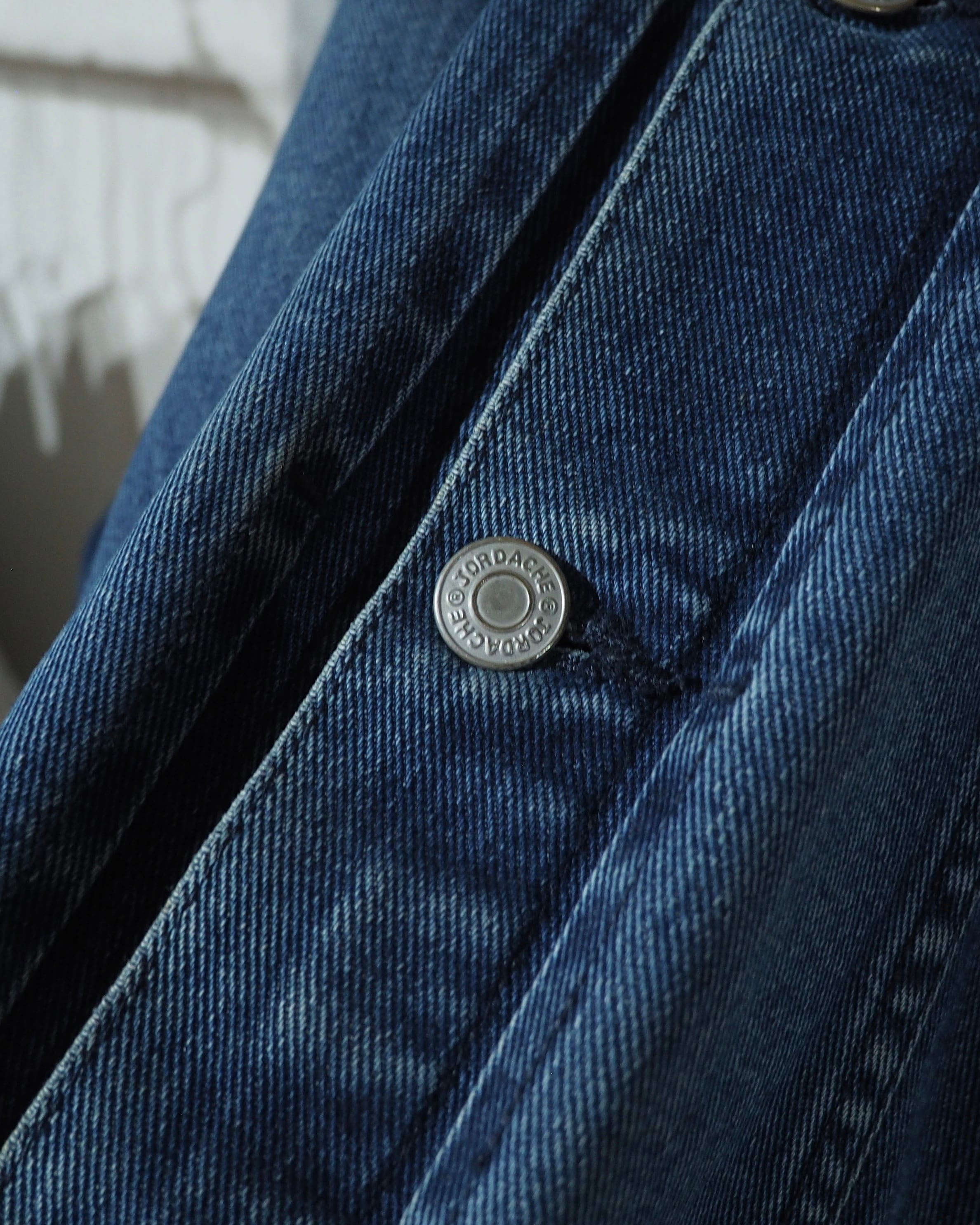 1990s " JORDACHE " Beautiful Fade Indigo Blue × Over silhouette vintage Denim Tracker jacket
