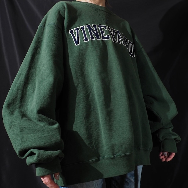 Champion Vine Yard embroidered green color loose sweat