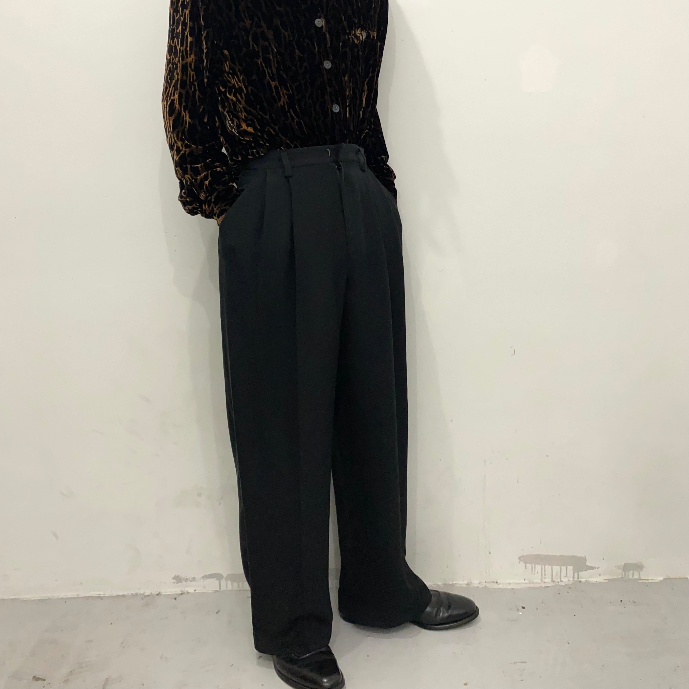 WIDE BLACK SILK SLACKS