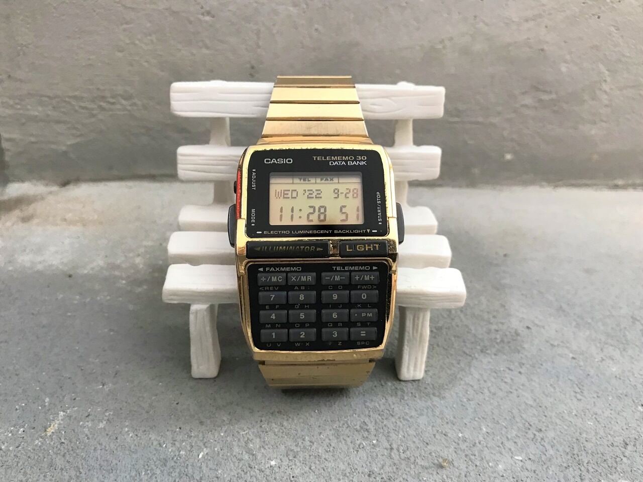 90s CASIO DATABANK DBC-300 TELEMEMO30