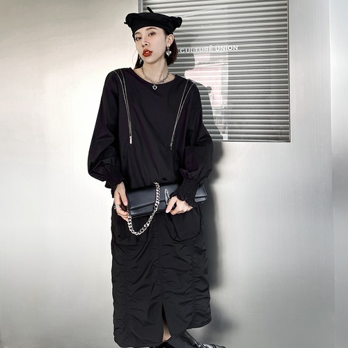 Tシャツ シャツ オータムブラックルーズ薄手カジュアルトップス ロング 秋物 ラブタオタオダレンハウス68828708652