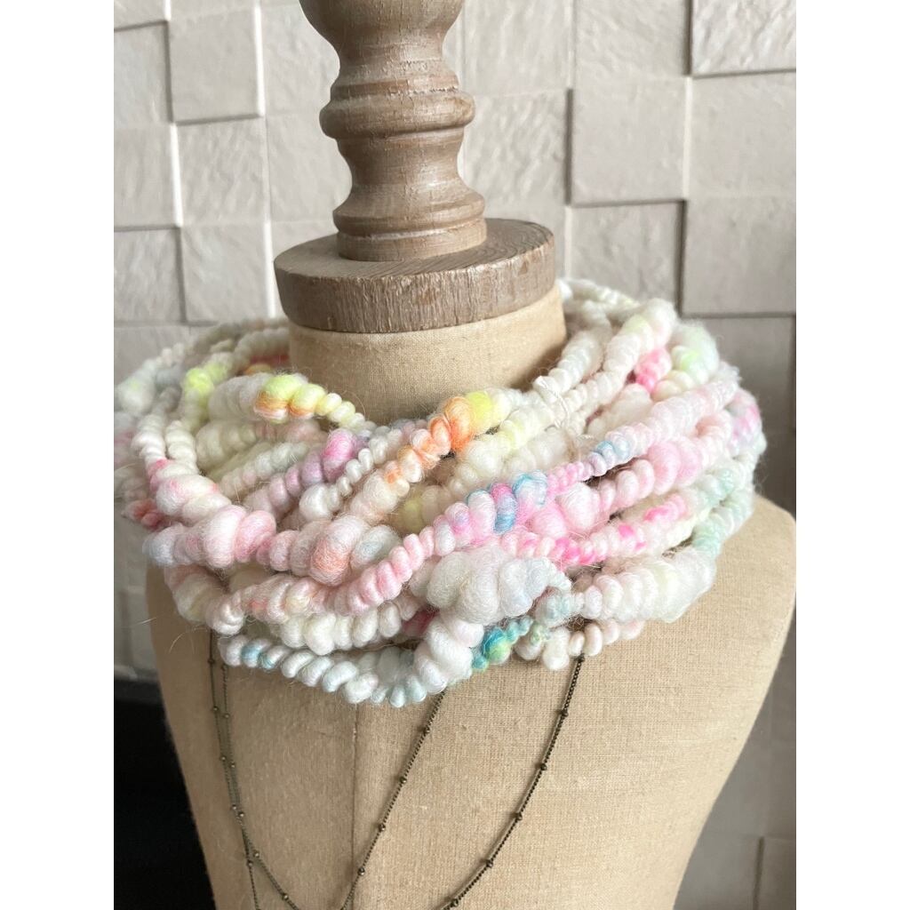 アートヤーン  手紡ぎ糸【22-0505】