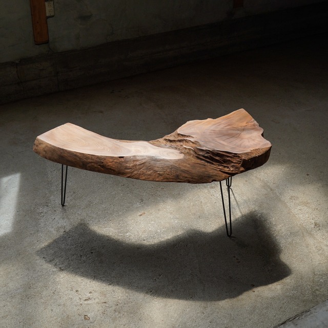 分厚い欅の一枚板　ローテーブル　リビングテーブル（高さ・カラー変更無料）