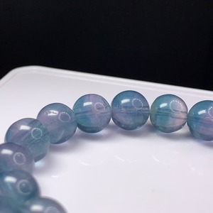 f67幻想的な色合い♪フローライトブレスレット
