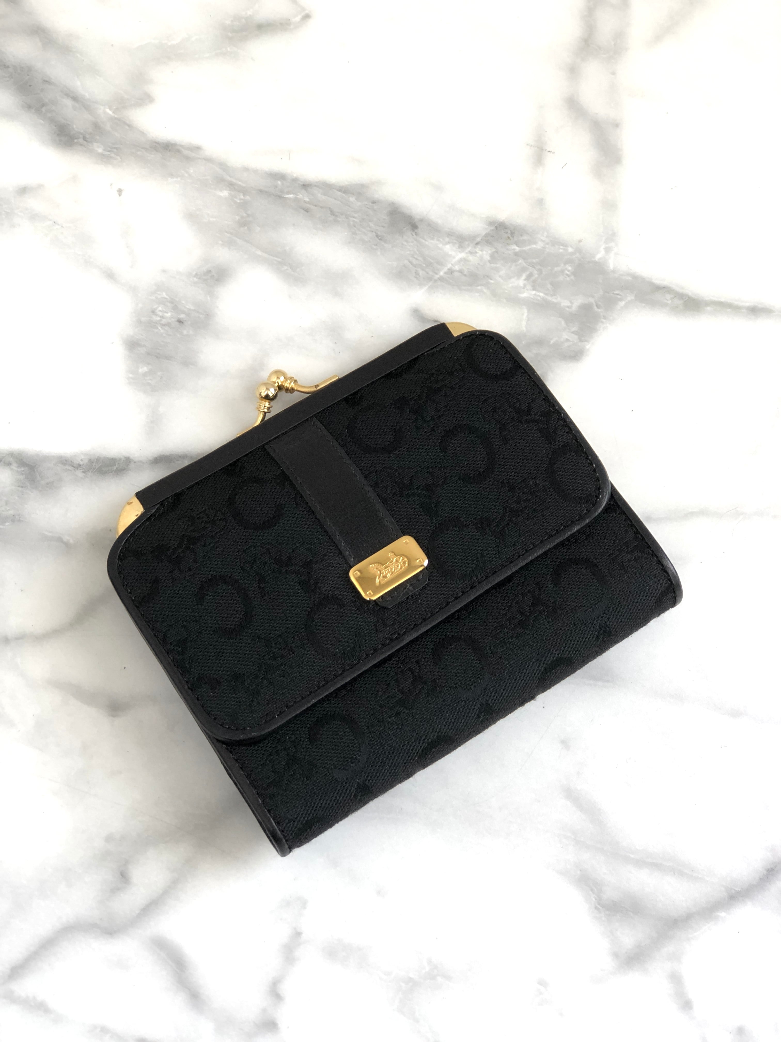 CELINE 馬車ロゴ　ホースキャリッジ　二つ折り長財布　レザー札入れカード入れ CELINE セリーヌ 馬車 ホースキャリッジ 財布 ブラック ジャガード