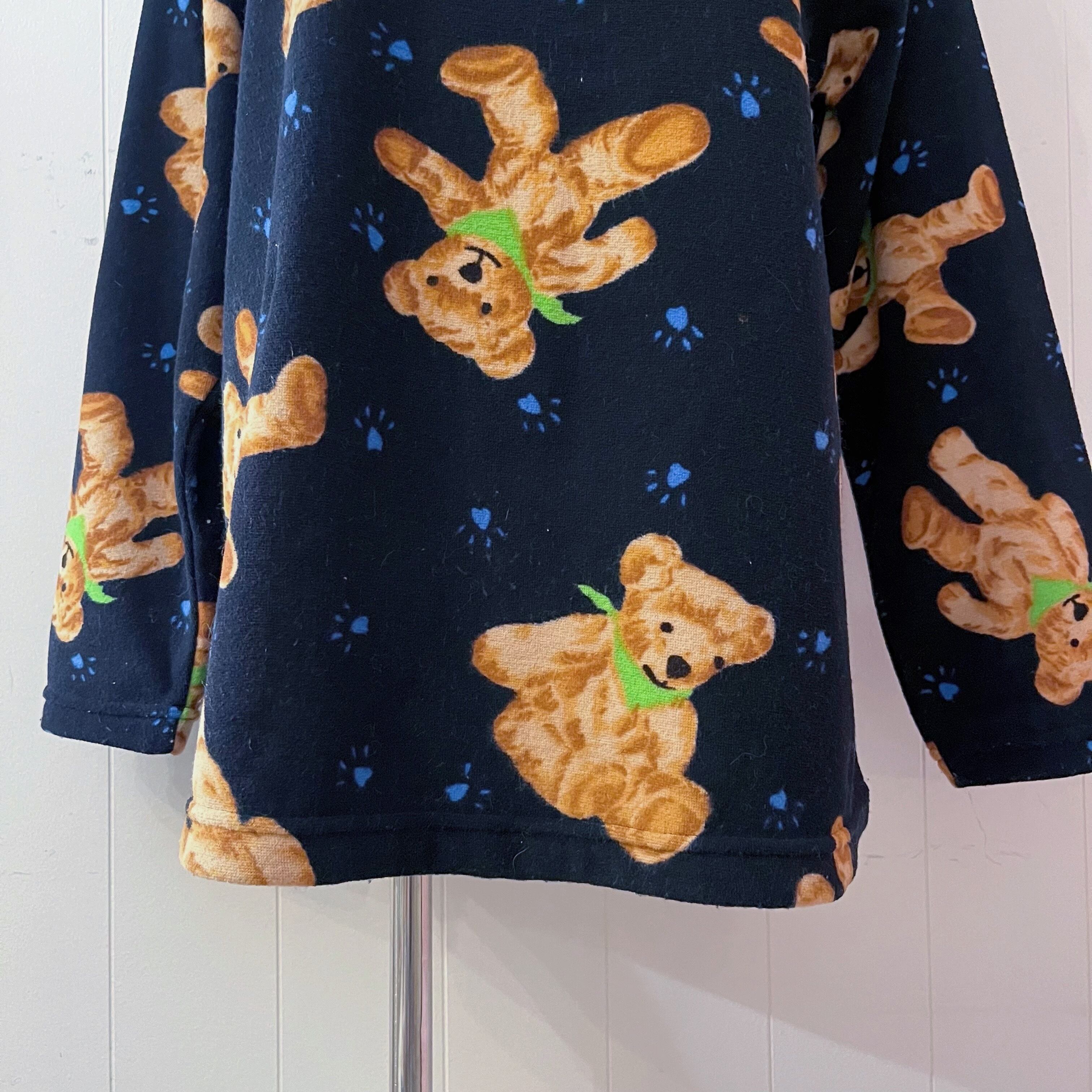 scarf bear fleece pullover