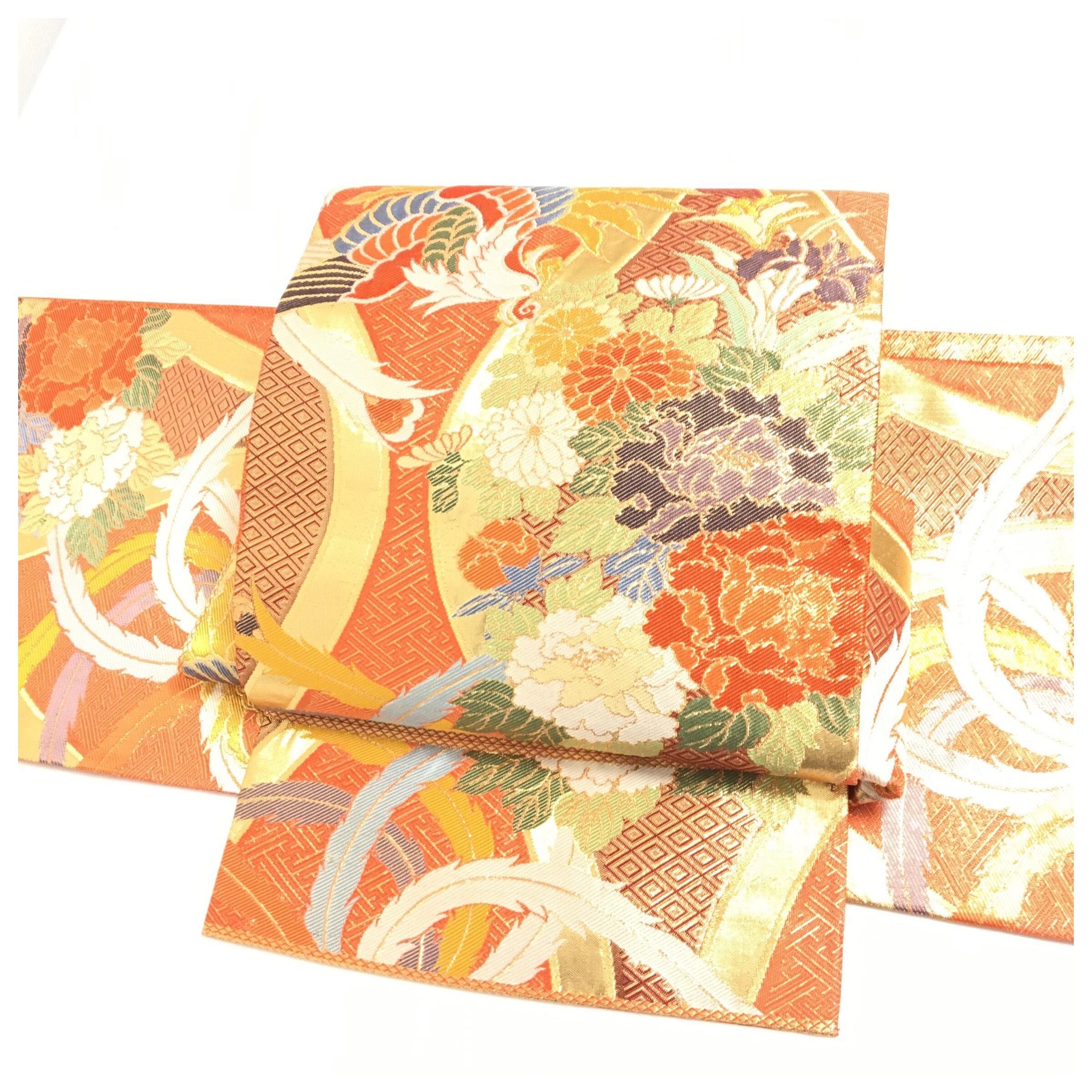 専用　二部式 作り帯 紗綾形に色とりどりの茶器　四季の草花 正絹 二部式 作り帯 紗綾形に色とりどりの茶器 四季の草花が咲き誇る