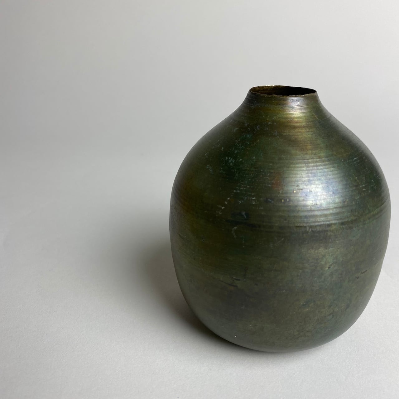 一輪挿し〈花瓶 / フラワーベース / ドライフラワー / ディスプレイ