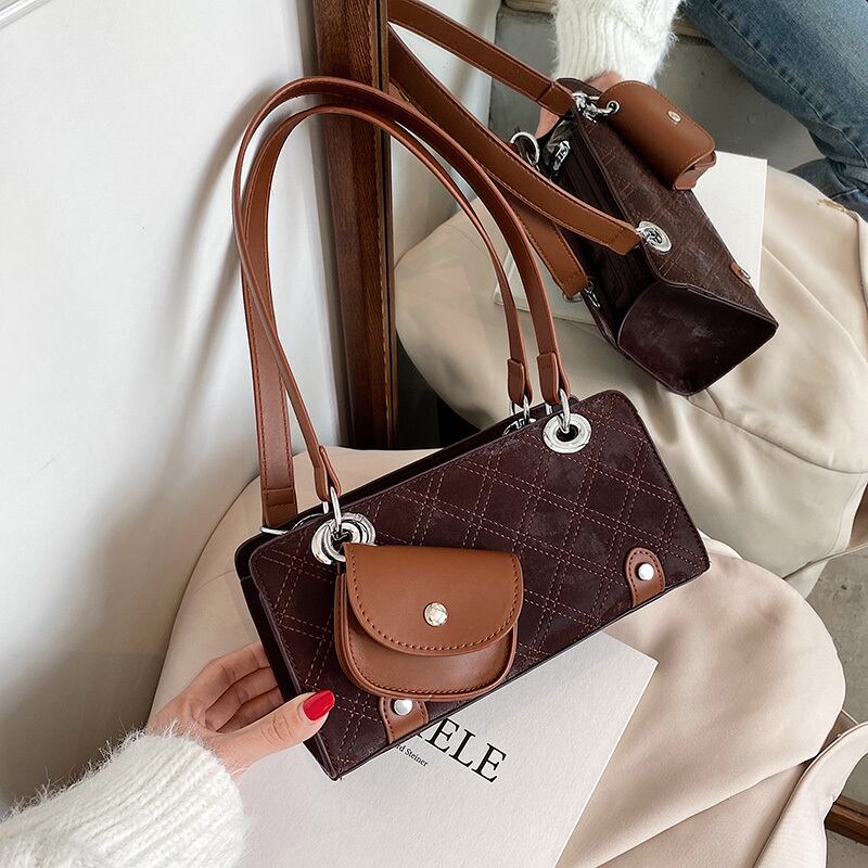 ニッチなデザインバッグウィメンズ2020新しいトレンディな秋と冬のファッションネットレッドワンショルダーアンダーアームバッグワイルドインススモールスクエアバッグ Tiancai_Wing_Bag15314466980