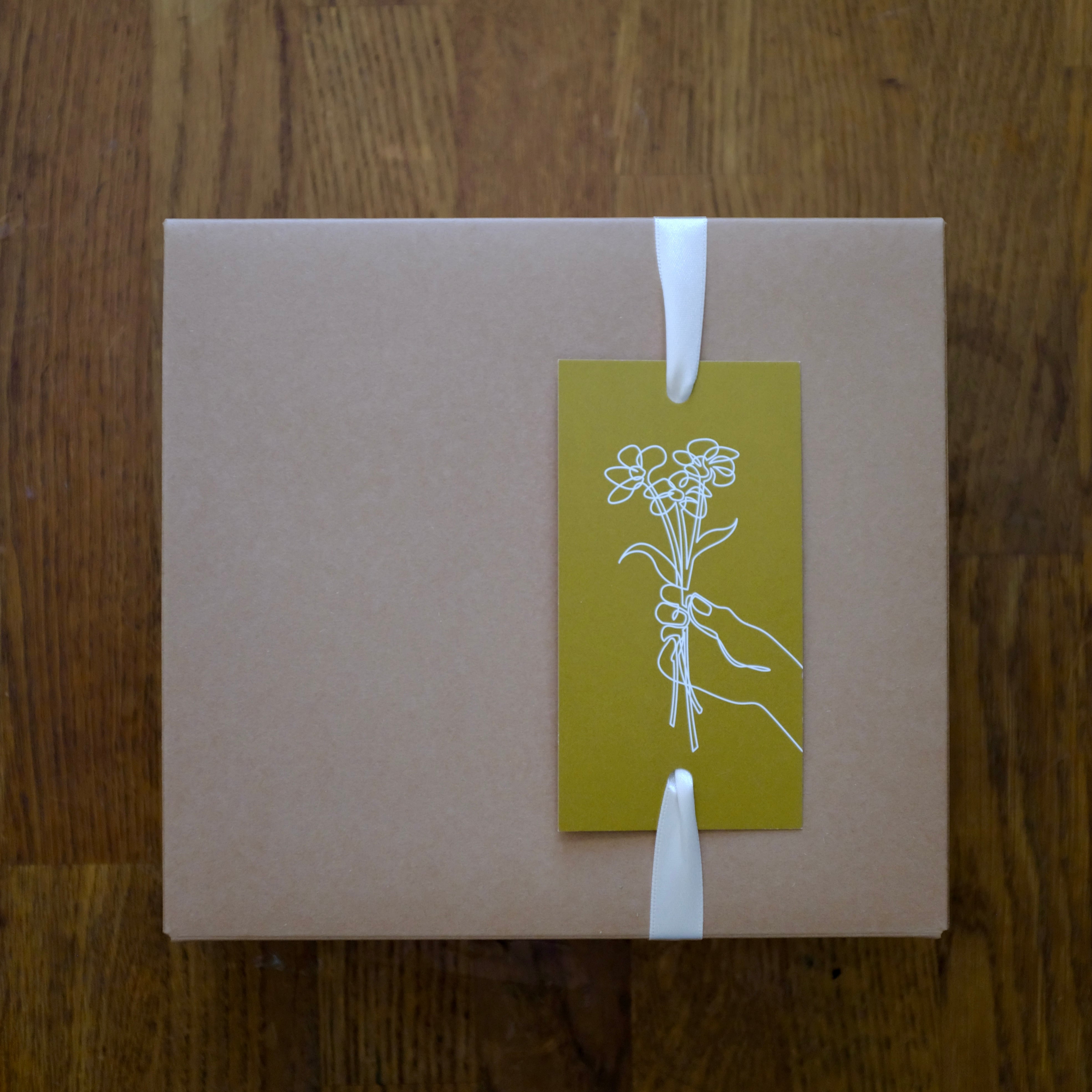 tsuyabana dried flower Cylinder ギフトセット ホワイト系 | KieKa