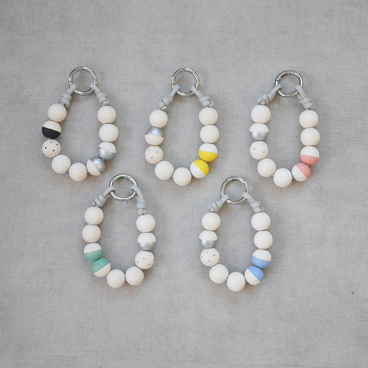 ドットビーズ ハンドストラップ ミニ│DOT BEAD HAND STRAP mini