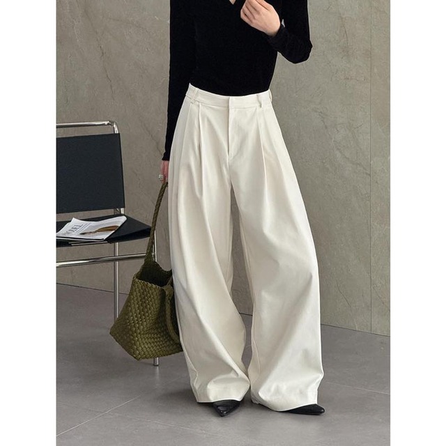 deep tuck volume slacks