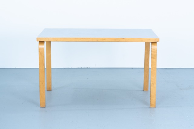 Alvar Aalto | 81B Table gray linoleum