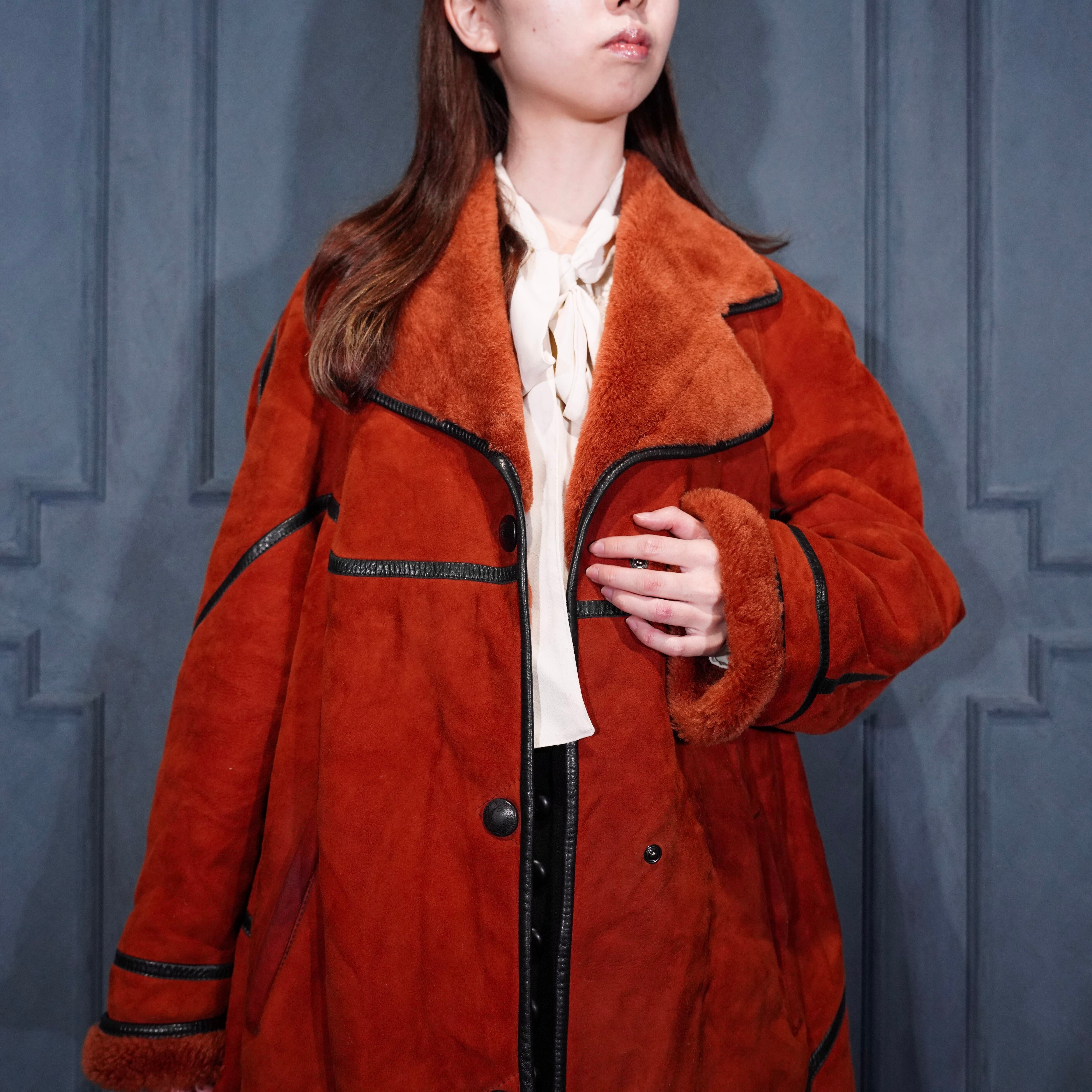 EU VINTAGE Johann PARIS LEATHER PIPING DESIGN FLARE MOUTON COAT