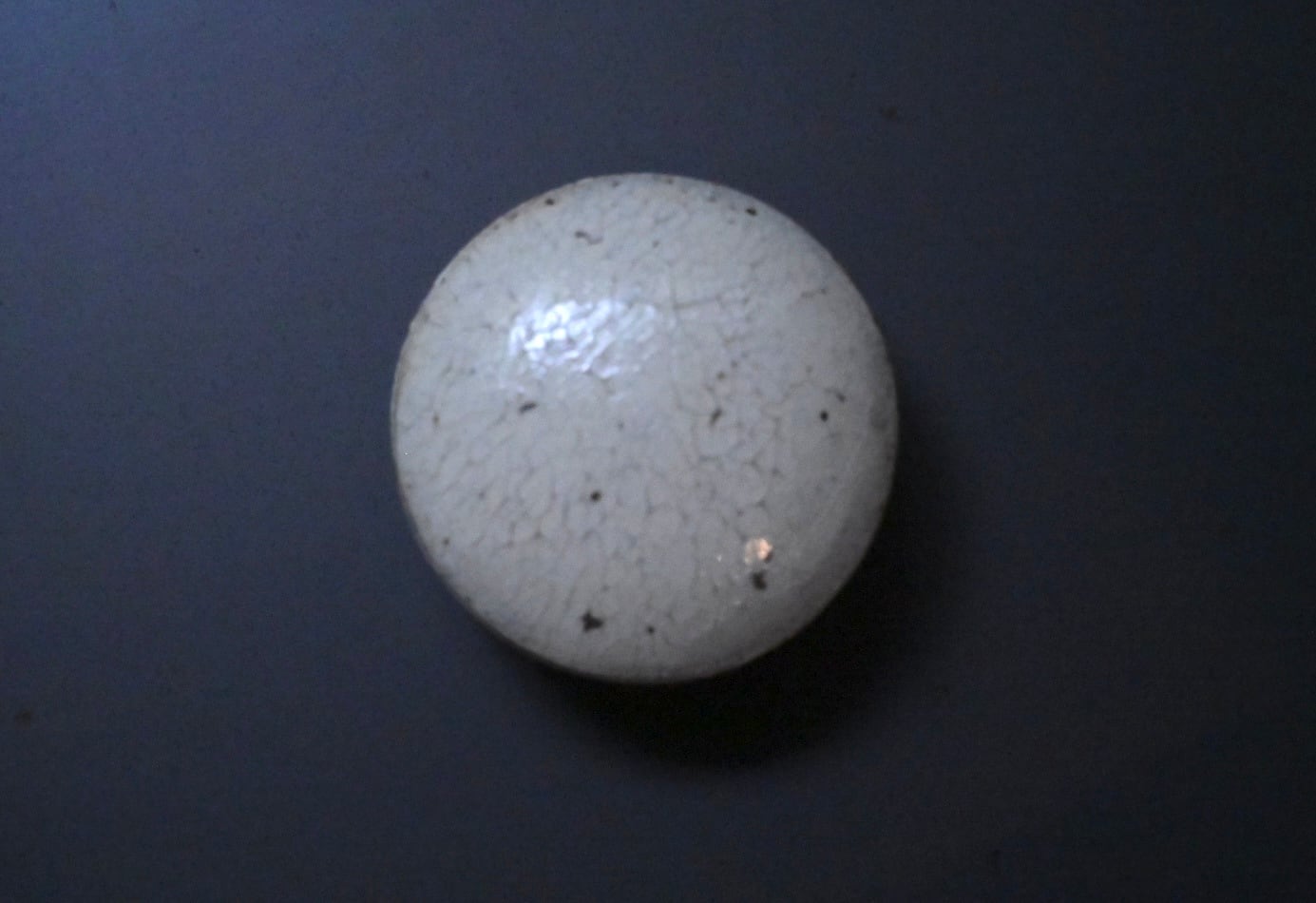 山崎さおり 粉引き ふたもの | 鎌倉倶楽部 茶寮