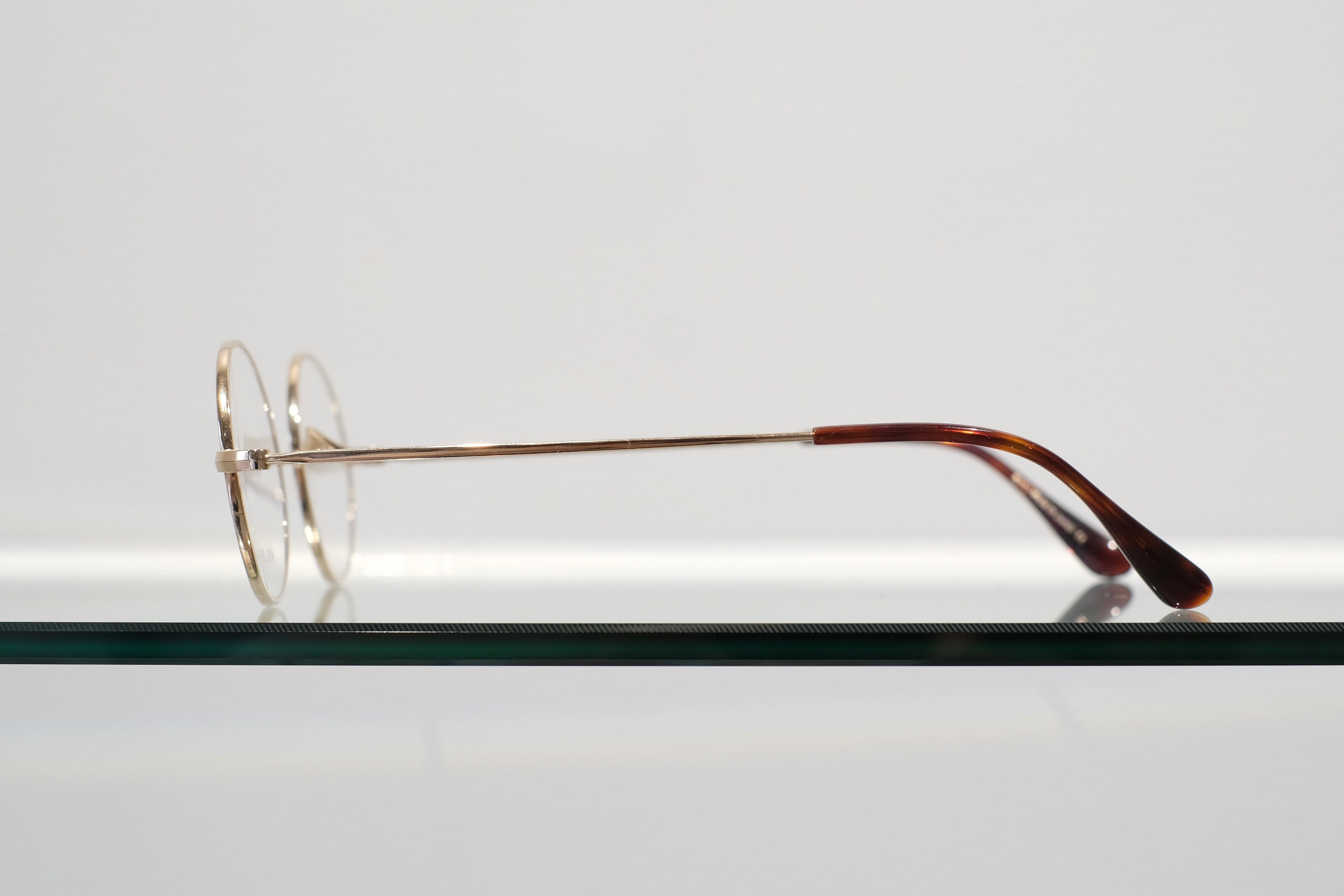 OLIVER GOLDSMITH】OVAL/pro Col:Gold | CLAN EYEWEAR