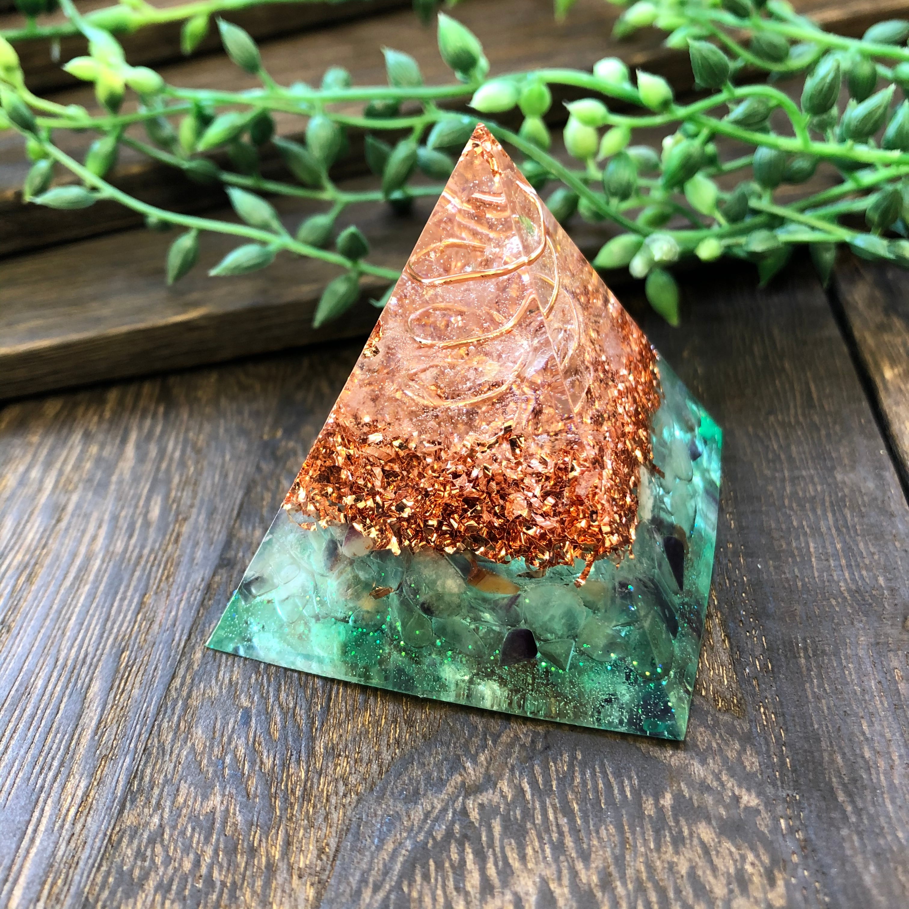 【受験のお守り】ピラミッド型Ⅱ オルゴナイト フローライト