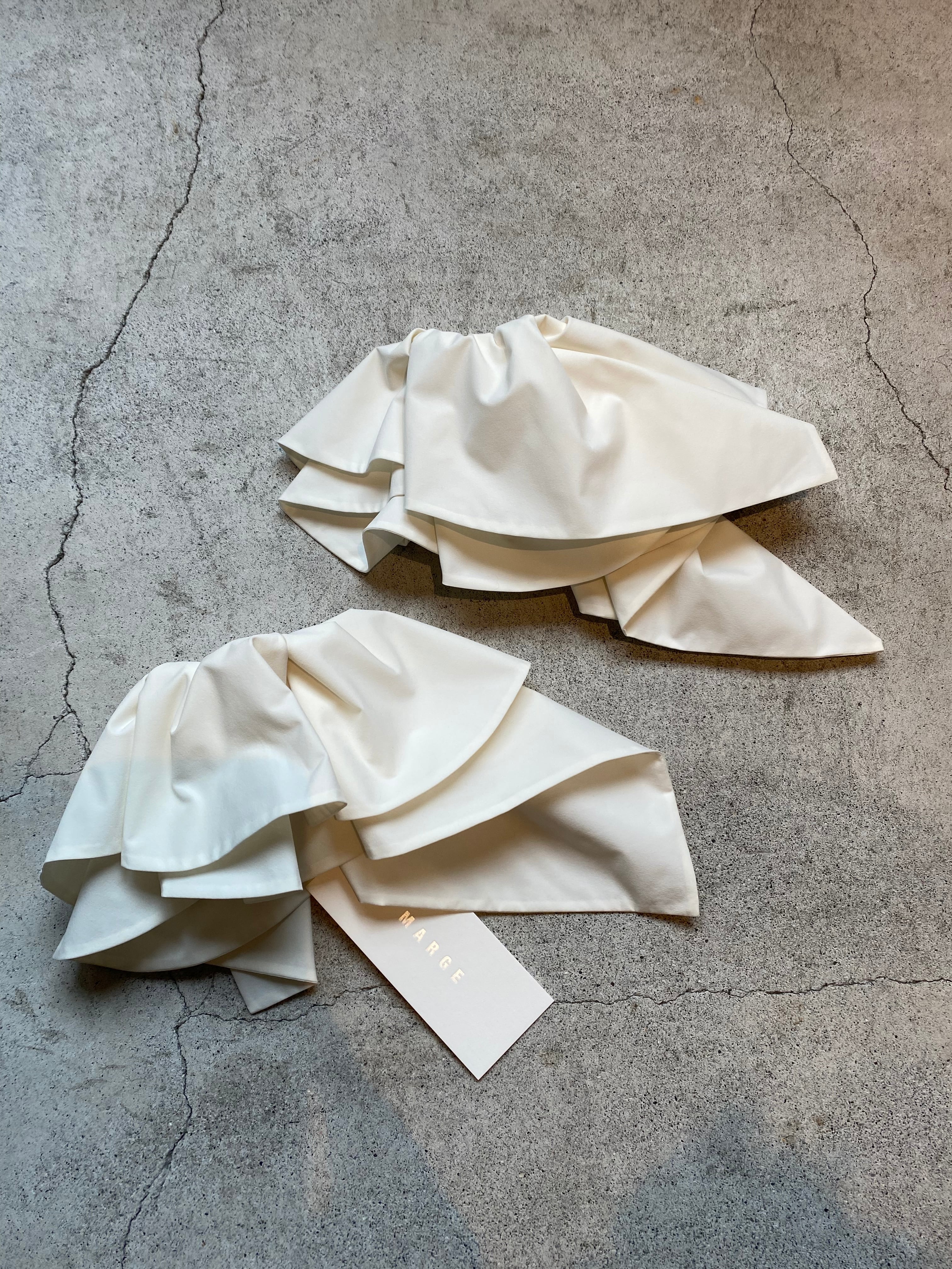 marge tokyo Ruffle cuffs (off white)