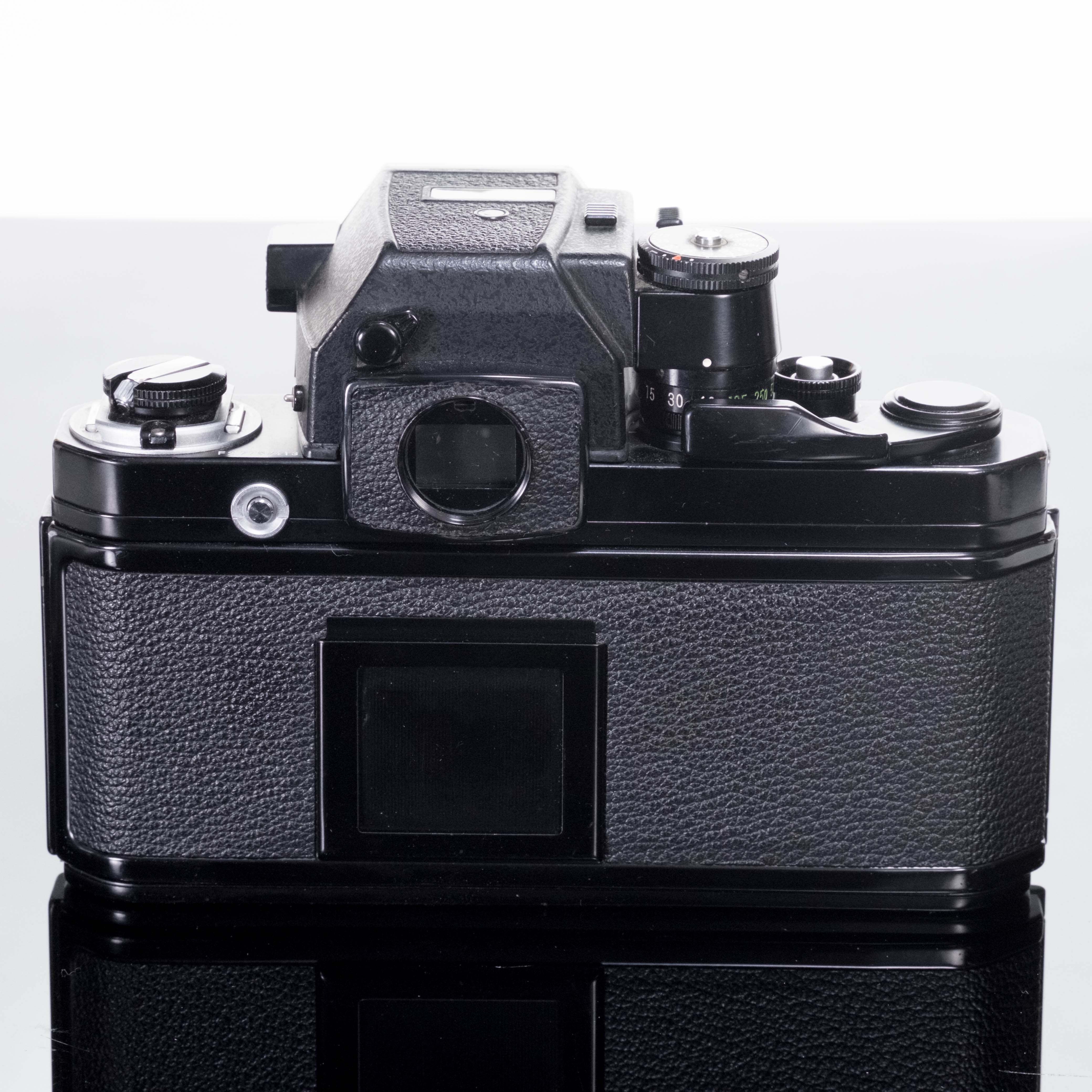 Nikon F2 フォトミック SB(DP-3) + NIKKOR-S Auto 50mm F1.4 【ランクA 