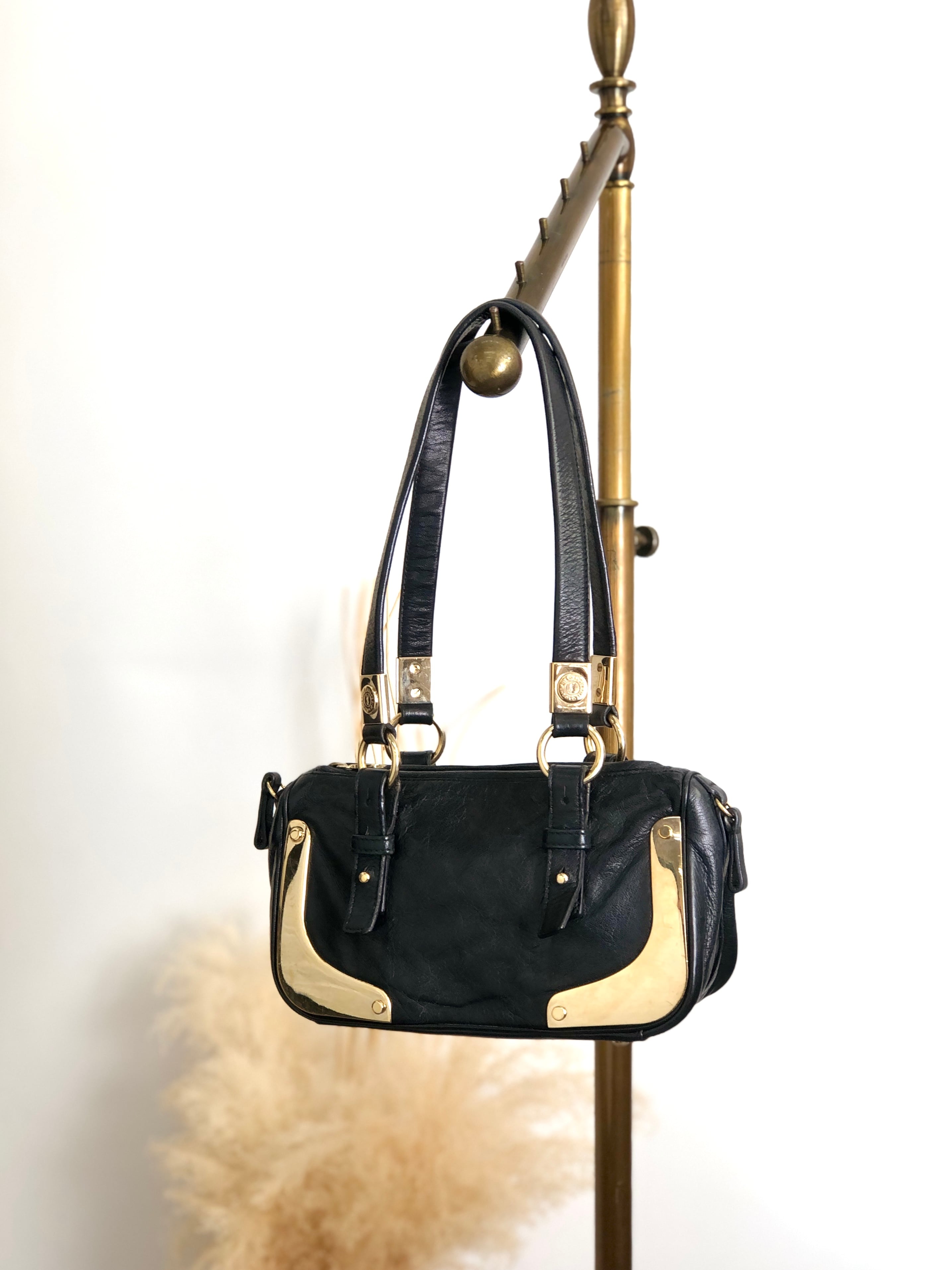 Yves Saint Laurent イヴ・サンローラン トートバッグ ブラック レザー 金具 vintage ヴィンテージ オールド 3tiyps